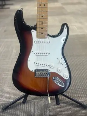 FENDER PLAYER STRAT MN 3TSB